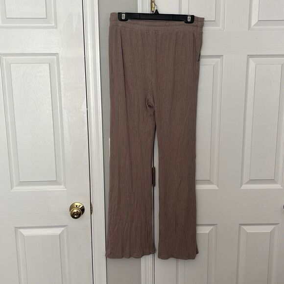 Beyond Yoga well traveled wide leg pants size large - Picture 2 of 3